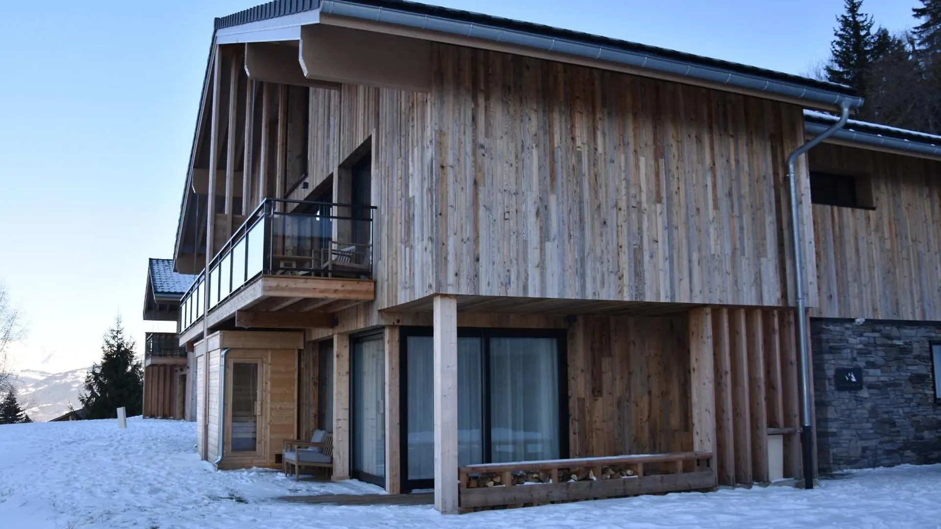 Chalet Neuf A La Plagne, Acces Direct Aux Pistes, Sauna, Parking, 5 Chambres - Fr-1-755-39 0*,